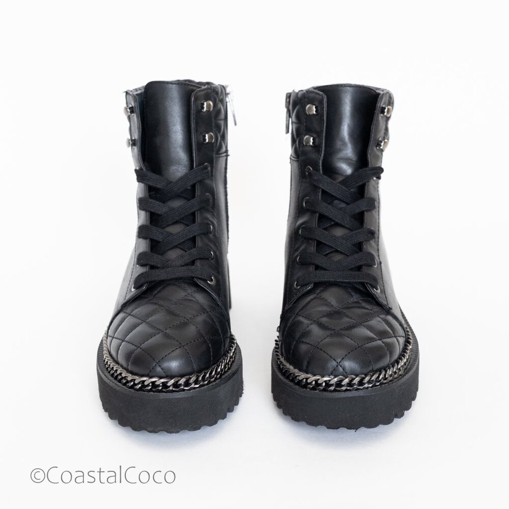 Vince Camuto Merindil Leather Combat Boots 8.5 Black Quilted Metal Chain Chunky - Picture 4 of 13